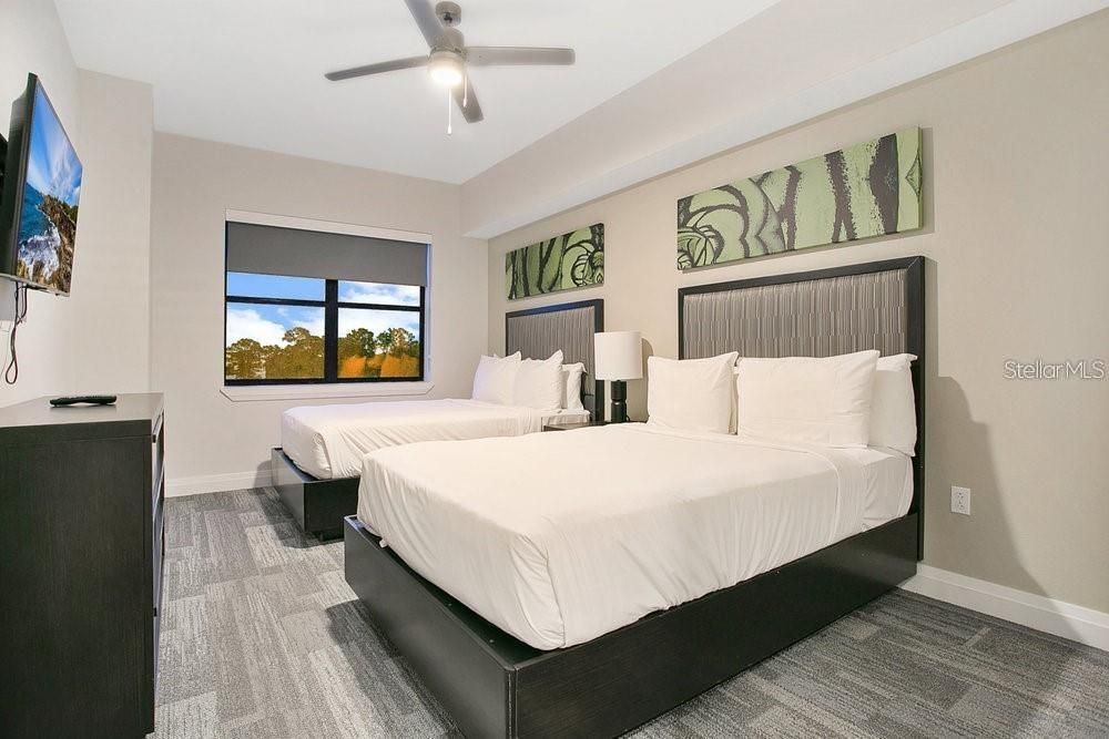 For Sale: $330,000 (2 beds, 2 baths, 1265 Square Feet)