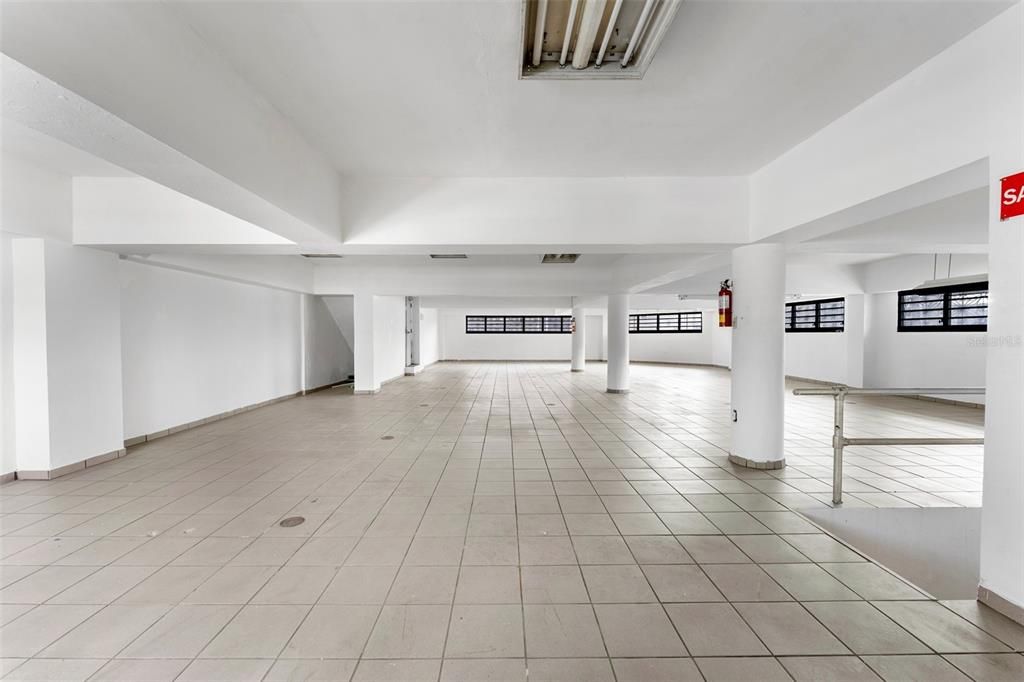 En Venta: $795,000 (0 camas, 0 baños, 6804 Pies cuadrados)