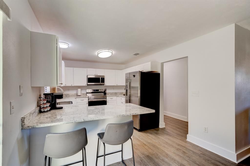 Activo con contrato: $225,000 (2 camas, 2 baños, 1186 Pies cuadrados)