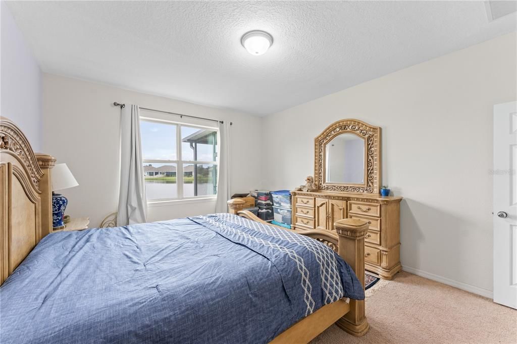 На продажу: $480,000 (5 спален, 2 ванн, 2820 Квадратных фут)