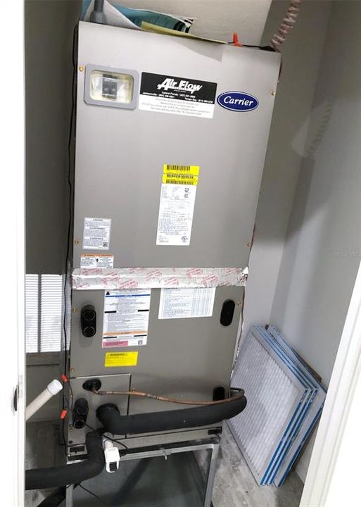 合同活跃: $669,900 (4 贝兹, 3 浴室, 2470 平方英尺)