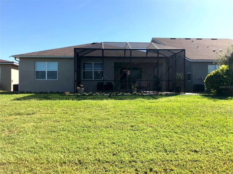 合同活跃: $669,900 (4 贝兹, 3 浴室, 2470 平方英尺)