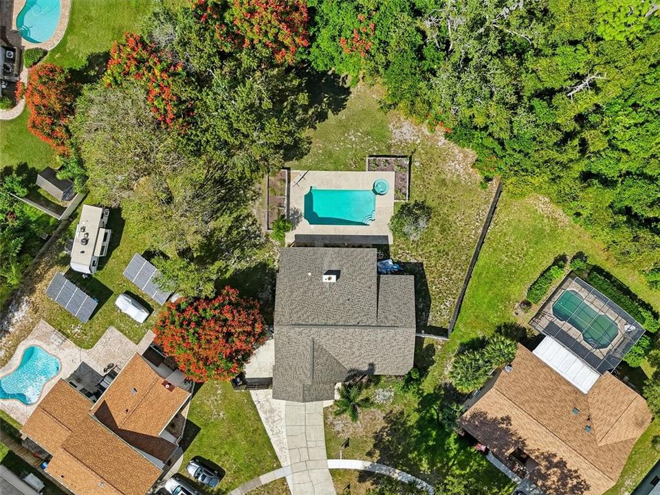 Activo con contrato: $599,990 (4 camas, 2 baños, 2000 Pies cuadrados)