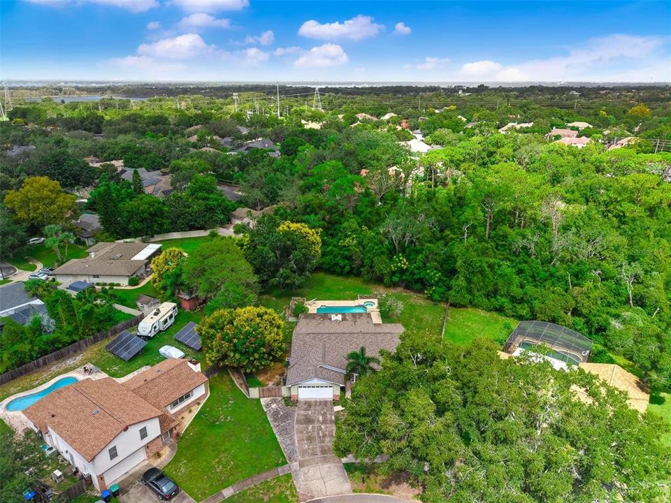 Activo con contrato: $599,990 (4 camas, 2 baños, 2000 Pies cuadrados)