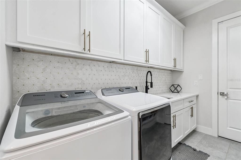 На продажу: $949,999 (4 спален, 3 ванн, 3214 Квадратных фут)