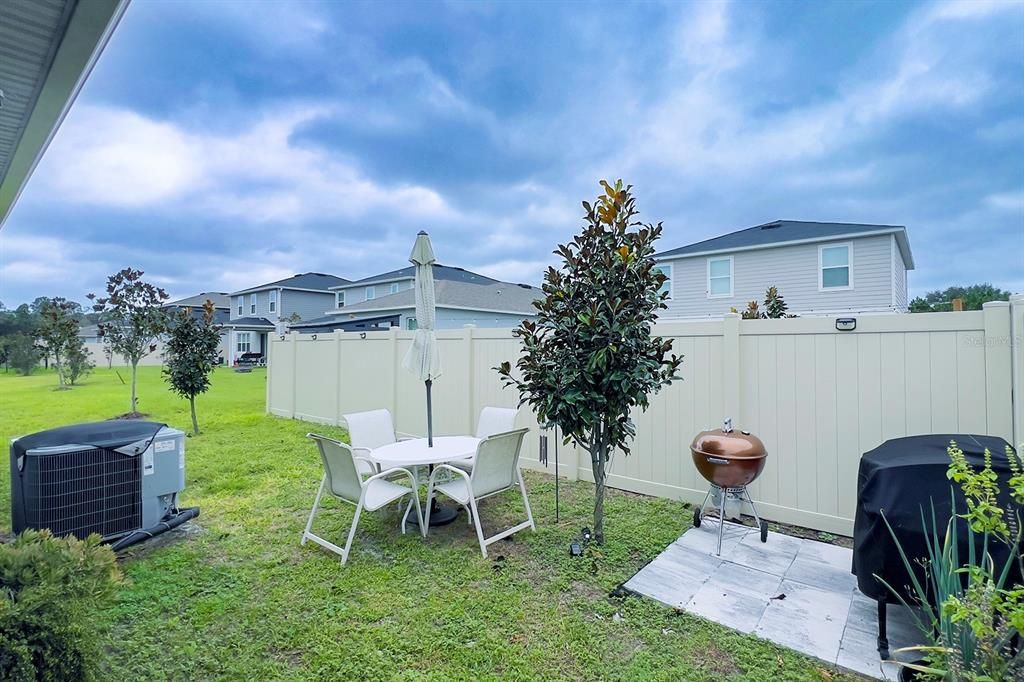 出租: $2,600 (4 贝兹, 2 浴室, 1656 平方英尺)