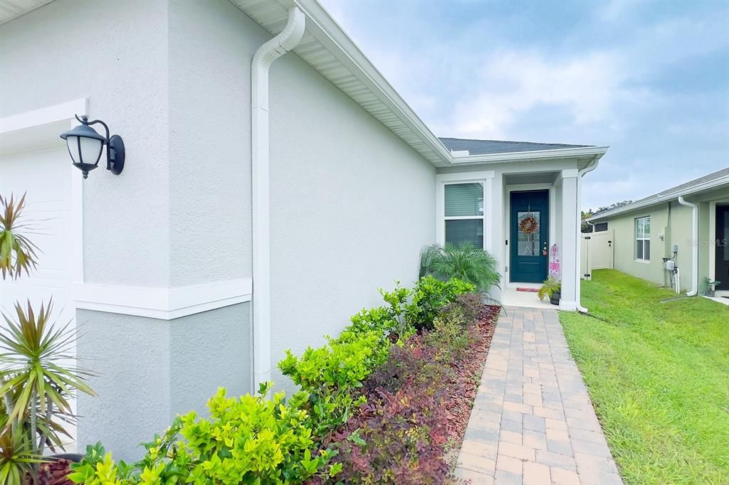 出租: $2,600 (4 贝兹, 2 浴室, 1656 平方英尺)