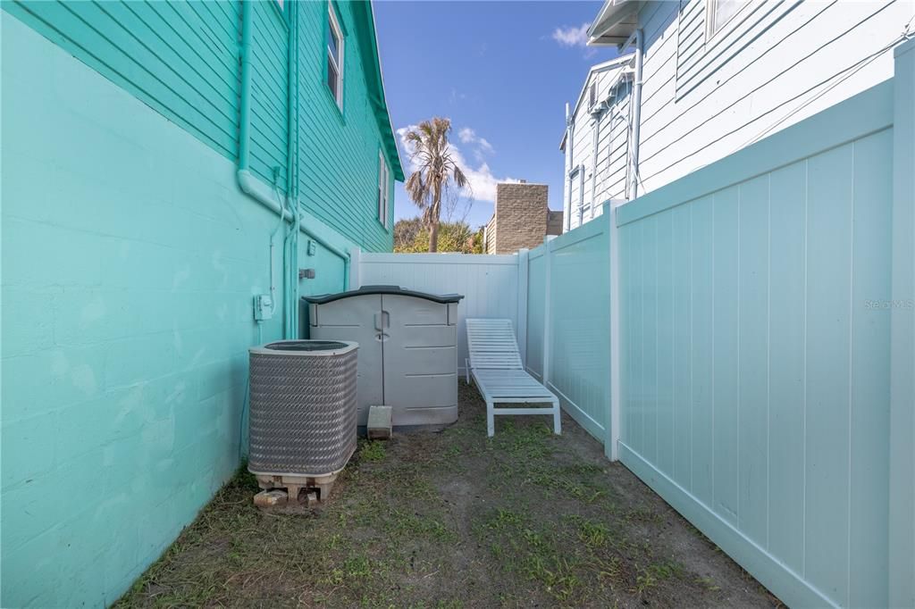 待售: $385,000 (3 贝兹, 0 浴室, 1402 平方英尺)