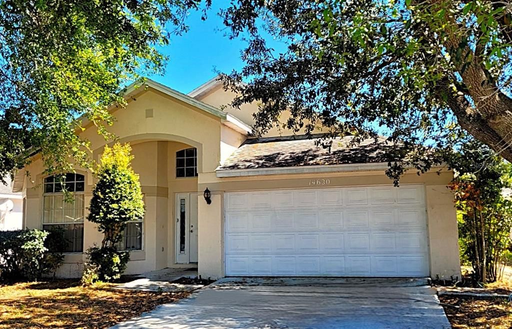 Recently Rented: $2,495 (4 beds, 2 baths, 1988 Square Feet)