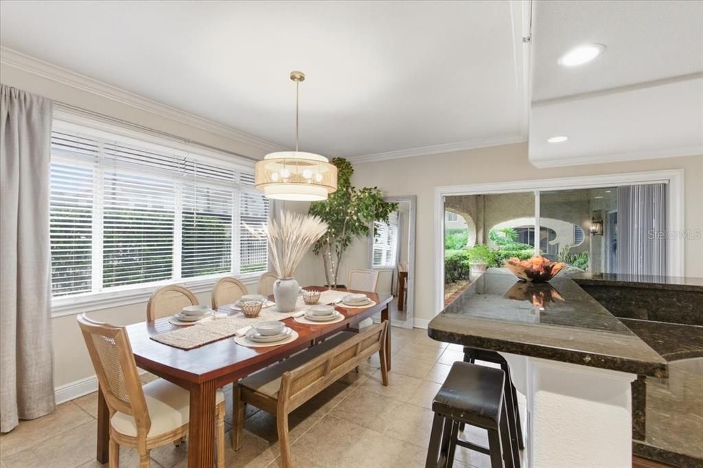 На продажу: $529,000 (2 спален, 2 ванн, 2297 Квадратных фут)