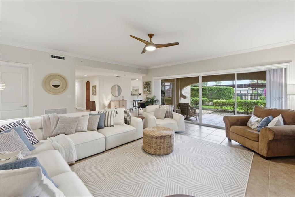 На продажу: $529,000 (2 спален, 2 ванн, 2297 Квадратных фут)