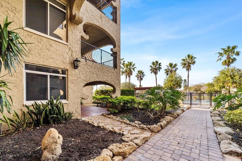 На продажу: $529,000 (2 спален, 2 ванн, 2297 Квадратных фут)