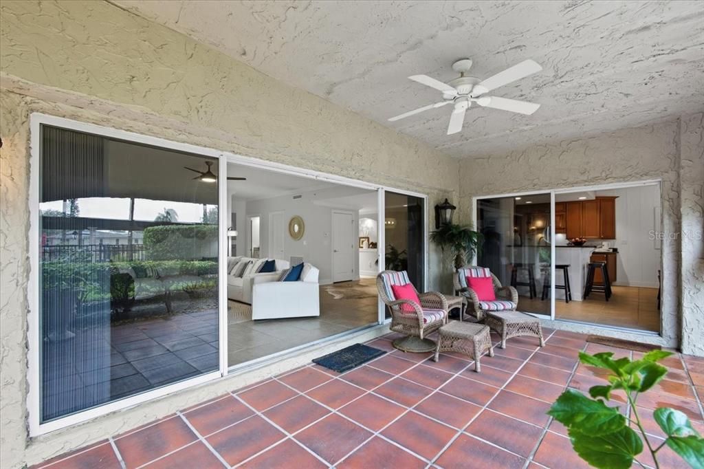 На продажу: $529,000 (2 спален, 2 ванн, 2297 Квадратных фут)