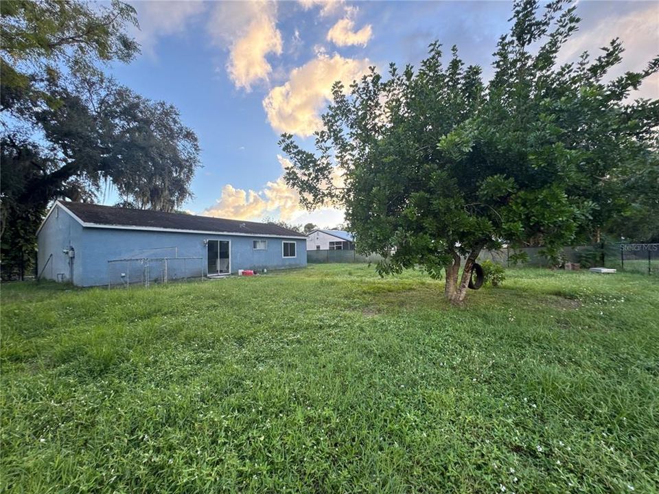 待售: $239,000 (3 贝兹, 2 浴室, 1286 平方英尺)