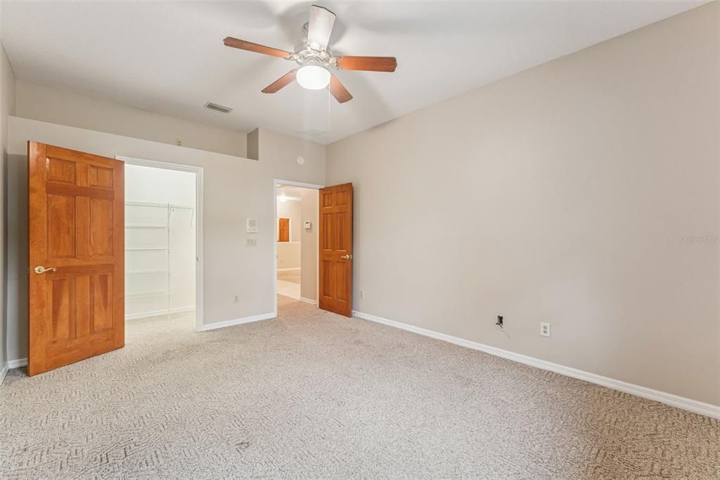 Active With Contract: $1,490,000 (4 beds, 3 baths, 3583 Square Feet)