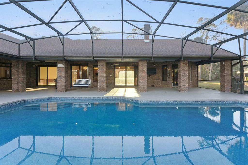 Active With Contract: $1,490,000 (4 beds, 3 baths, 3583 Square Feet)