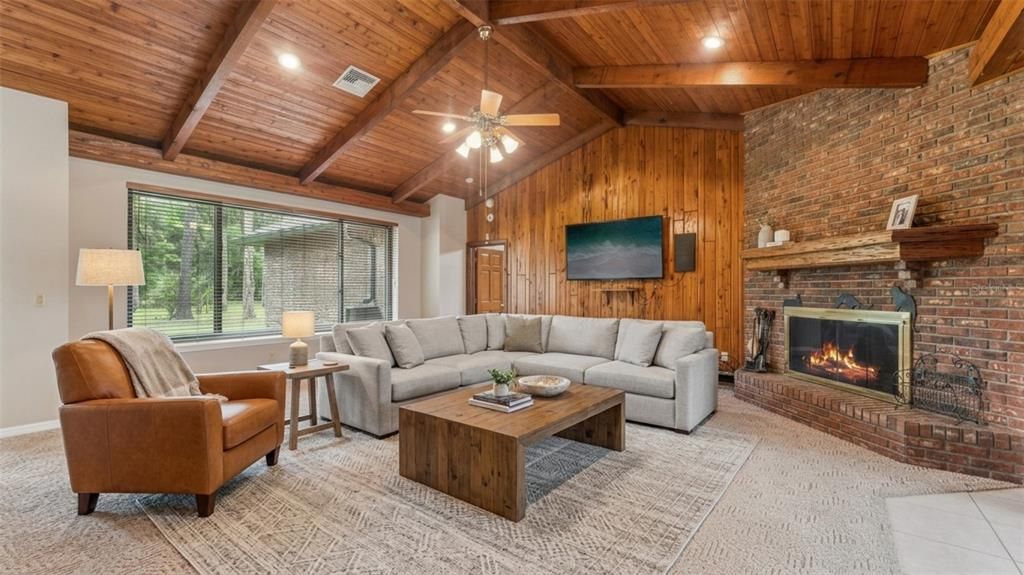 Active With Contract: $1,490,000 (4 beds, 3 baths, 3583 Square Feet)