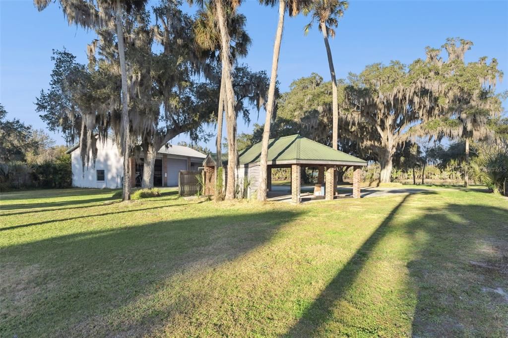 Active With Contract: $1,490,000 (4 beds, 3 baths, 3583 Square Feet)