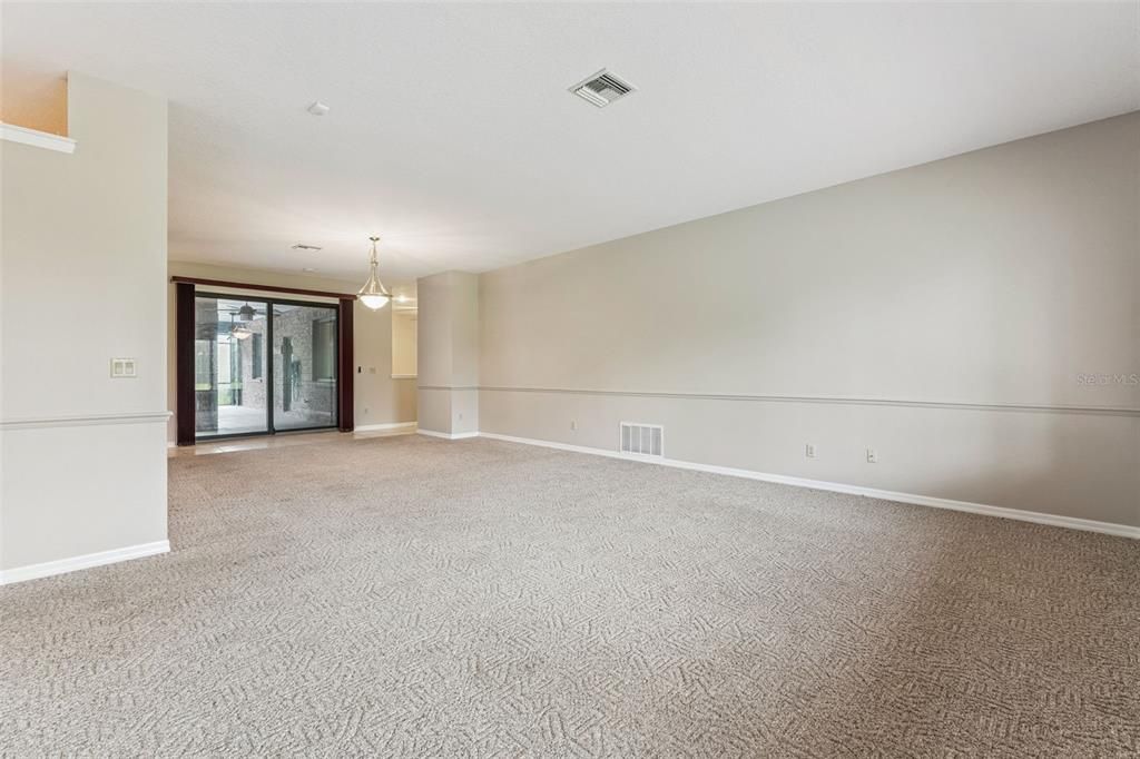 Active With Contract: $1,490,000 (4 beds, 3 baths, 3583 Square Feet)
