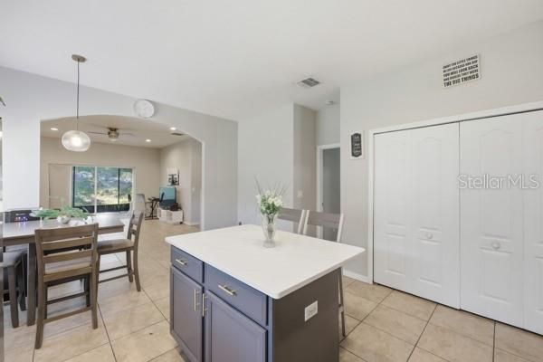 For Sale: $400,000 (4 beds, 2 baths, 1960 Square Feet)