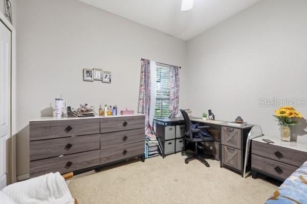 For Sale: $400,000 (4 beds, 2 baths, 1960 Square Feet)