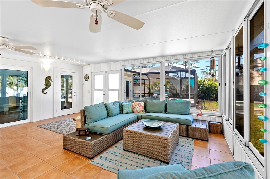 Active With Contract: $950,000 (3 beds, 2 baths, 2169 Square Feet)