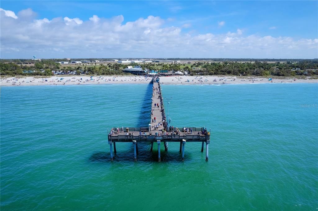 Active With Contract: $950,000 (3 beds, 2 baths, 2169 Square Feet)