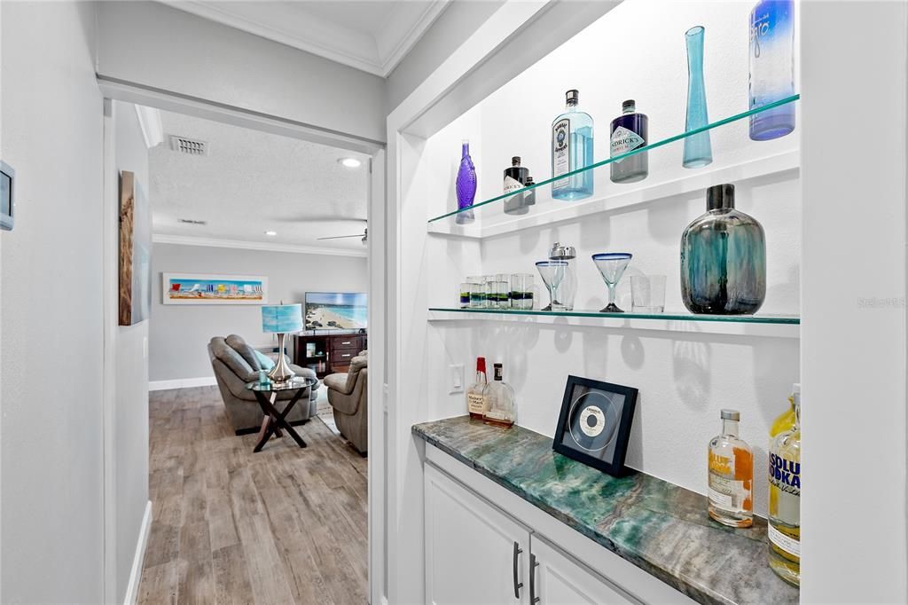 Active With Contract: $950,000 (3 beds, 2 baths, 2169 Square Feet)