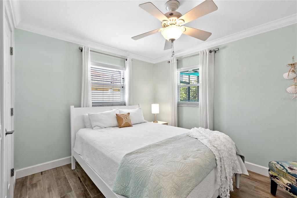 Active With Contract: $950,000 (3 beds, 2 baths, 2169 Square Feet)