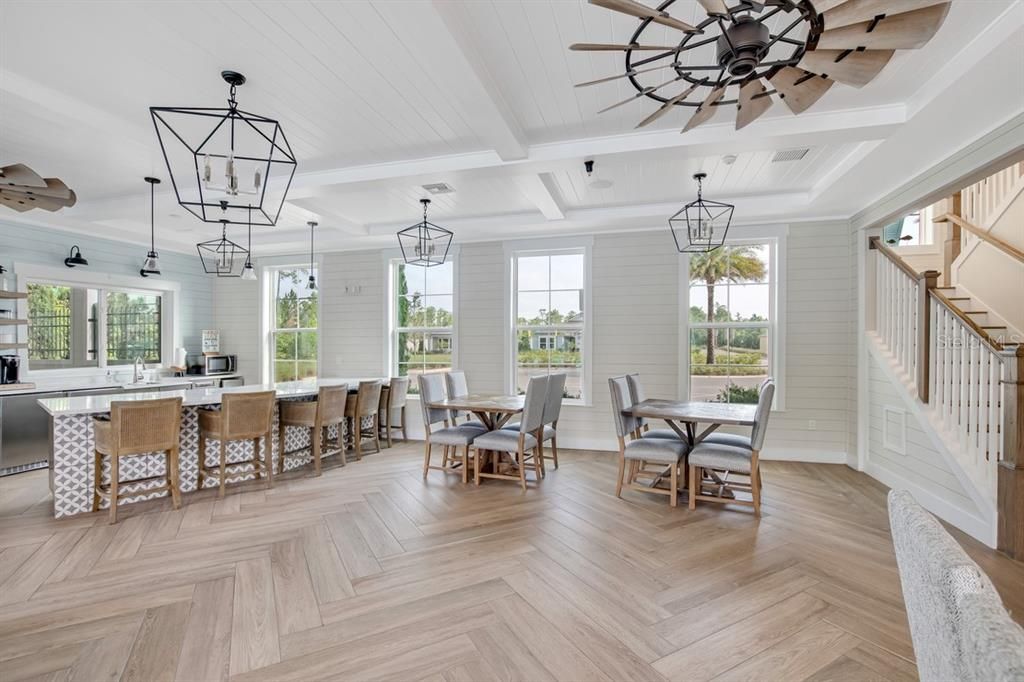 For Sale: $279,000 (3 beds, 2 baths, 1714 Square Feet)