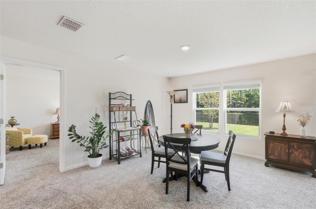 For Sale: $279,000 (3 beds, 2 baths, 1714 Square Feet)