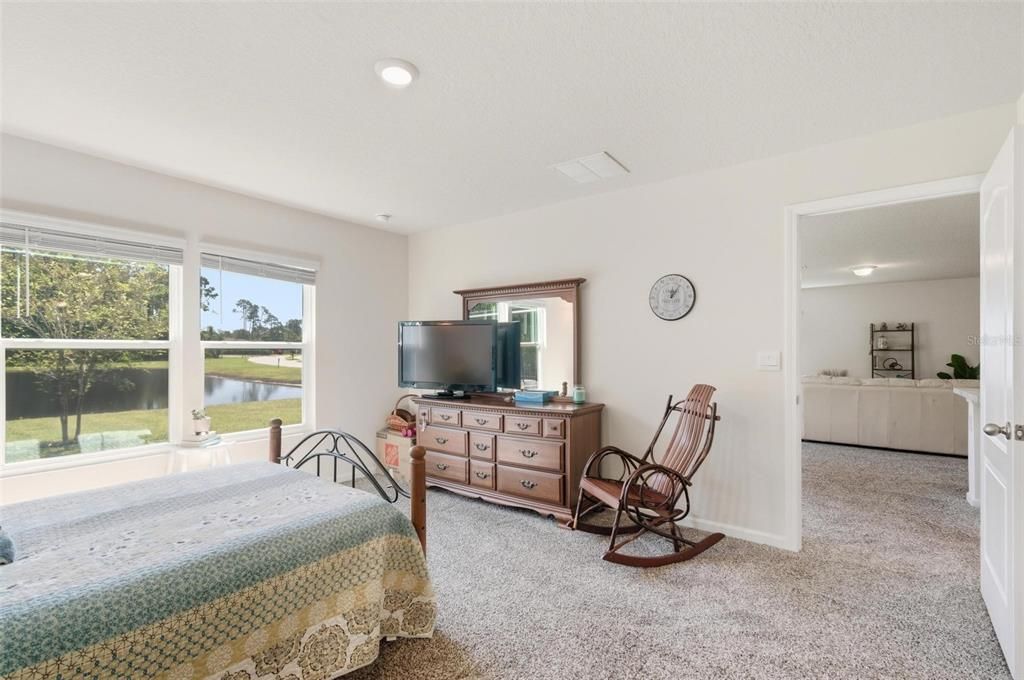 For Sale: $279,000 (3 beds, 2 baths, 1714 Square Feet)