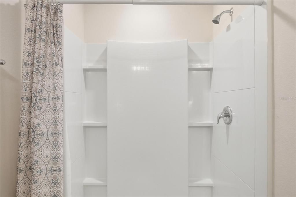 For Sale: $279,000 (3 beds, 2 baths, 1714 Square Feet)