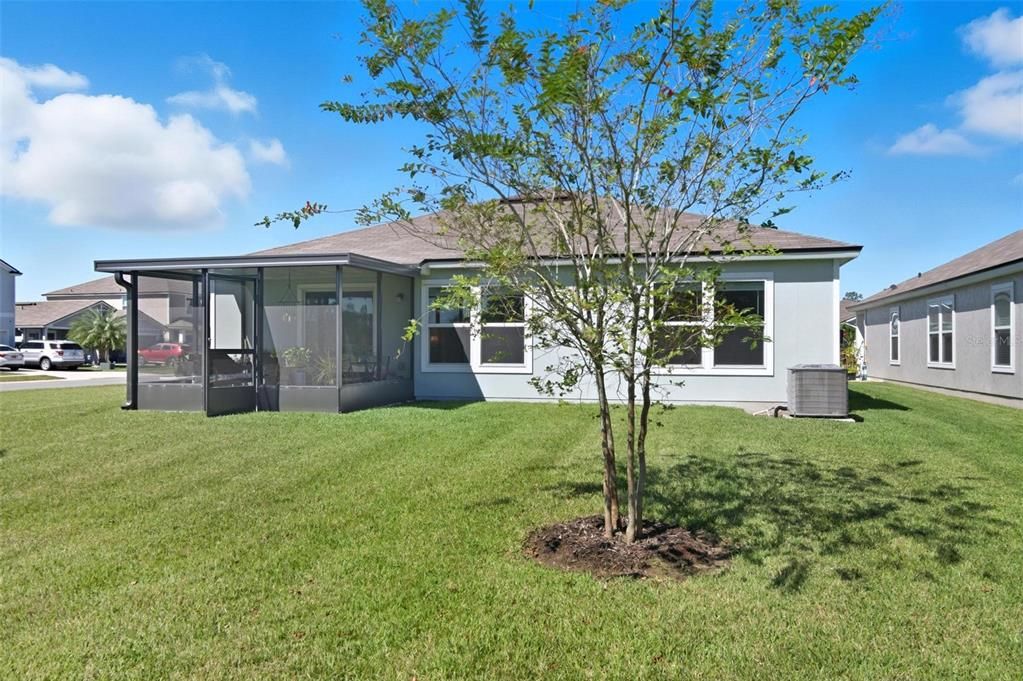 For Sale: $279,000 (3 beds, 2 baths, 1714 Square Feet)