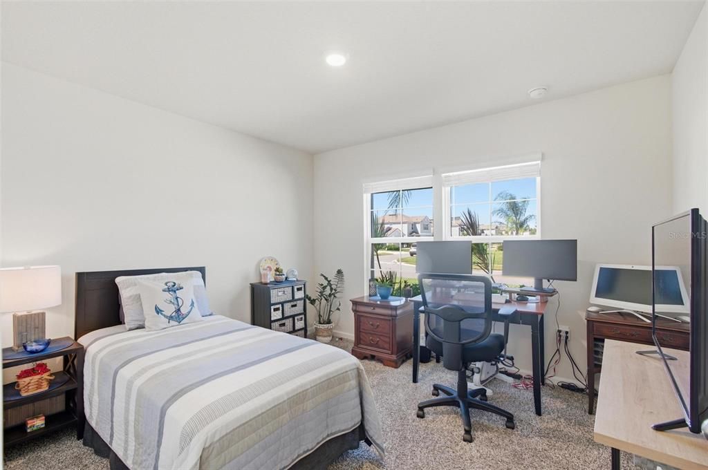 For Sale: $279,000 (3 beds, 2 baths, 1714 Square Feet)