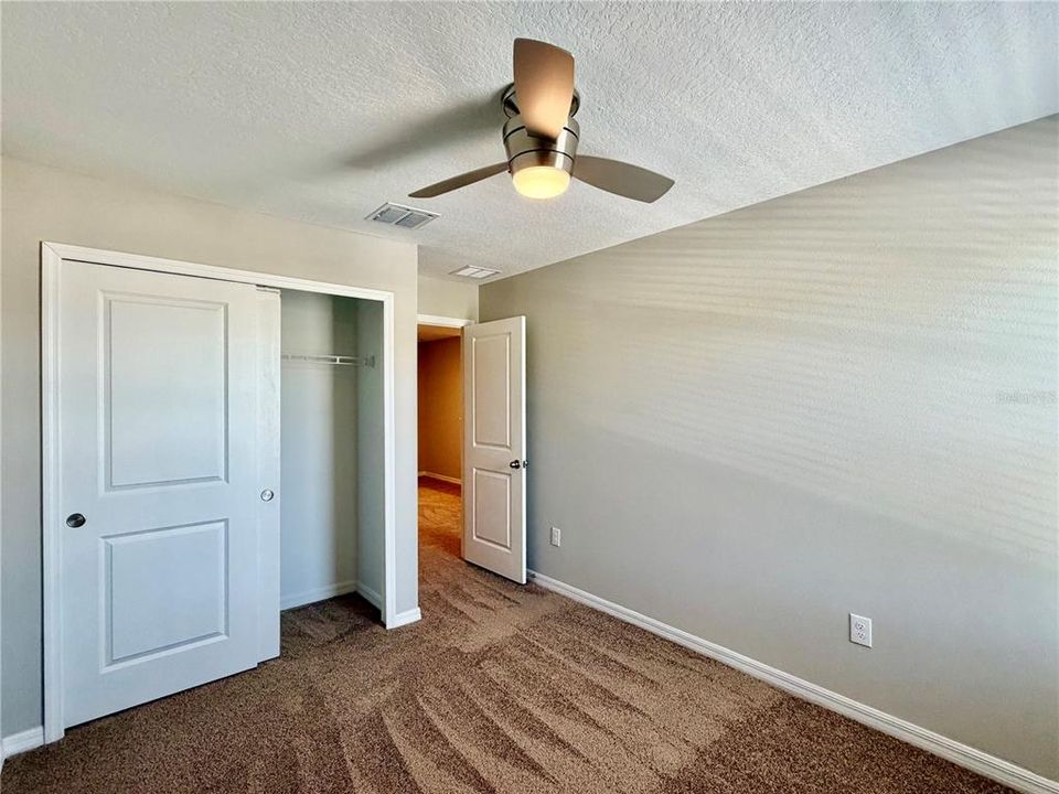 For Sale: $318,000 (3 beds, 2 baths, 1539 Square Feet)