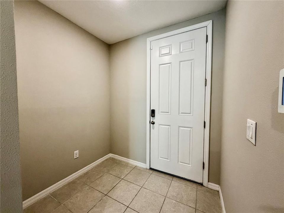 For Sale: $318,000 (3 beds, 2 baths, 1539 Square Feet)