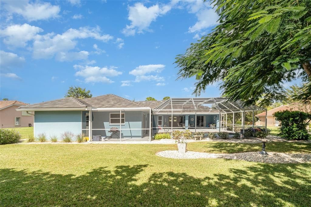 合同活跃: $499,000 (4 贝兹, 3 浴室, 2623 平方英尺)