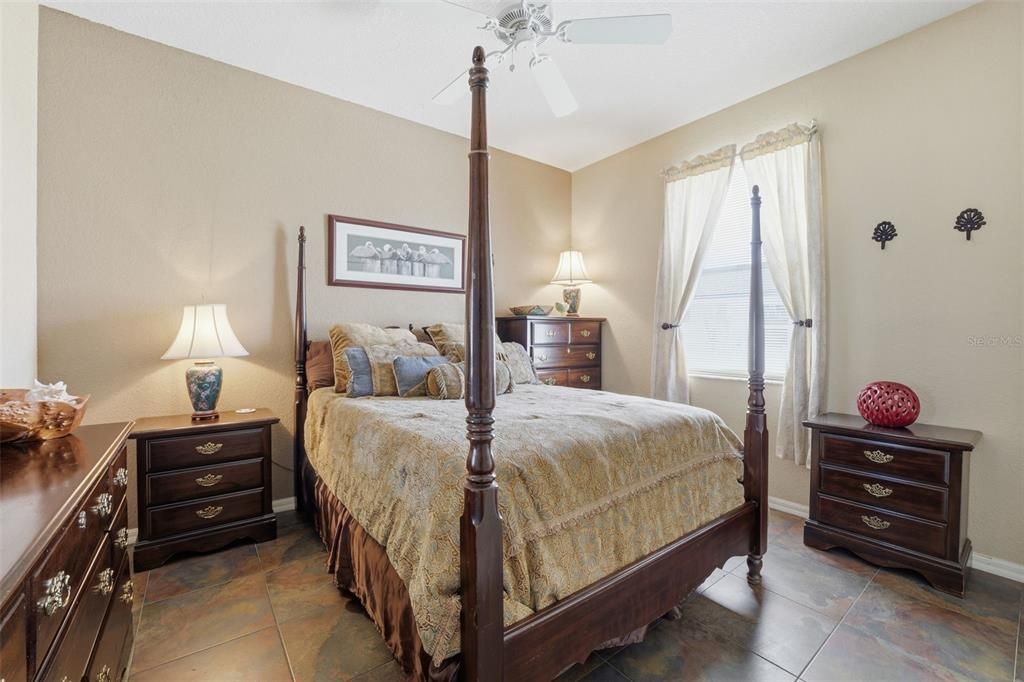 Active With Contract: $369,000 (3 beds, 2 baths, 1772 Square Feet)