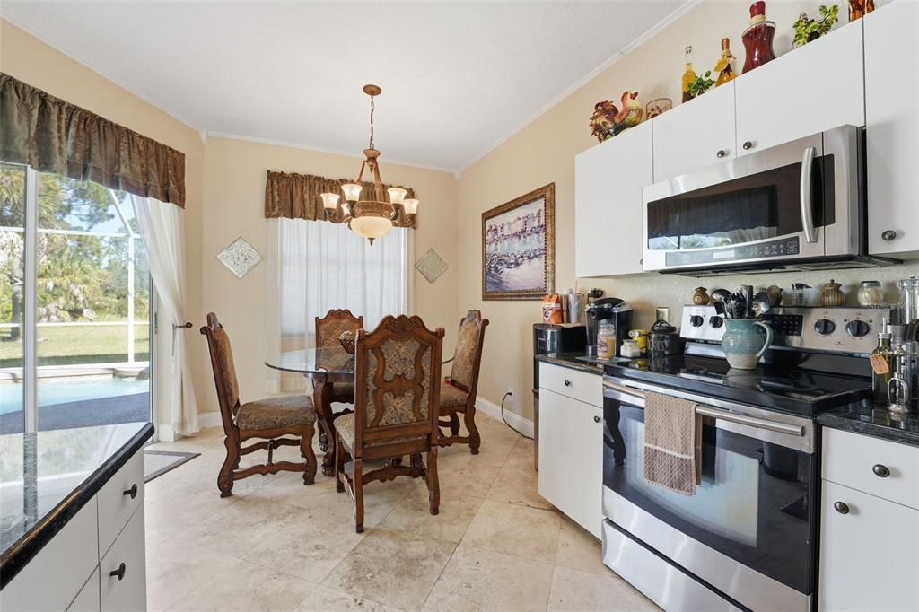 Active With Contract: $369,000 (3 beds, 2 baths, 1772 Square Feet)