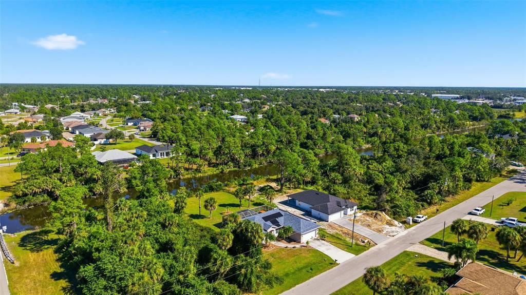 Active With Contract: $369,000 (3 beds, 2 baths, 1772 Square Feet)