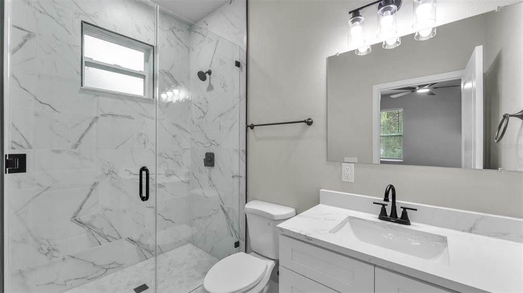 Active With Contract: $285,900 (3 beds, 2 baths, 1214 Square Feet)