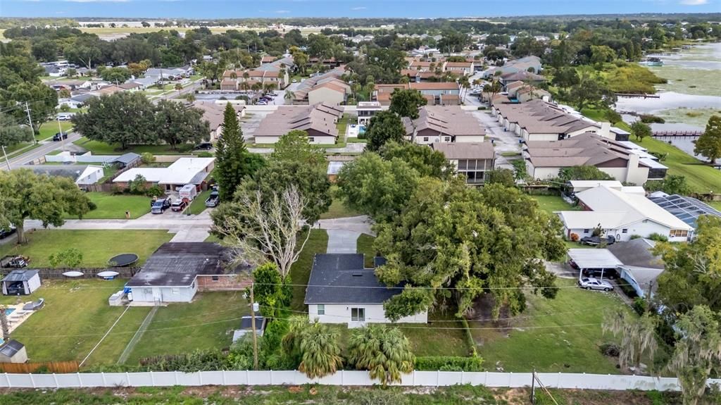 Active With Contract: $285,900 (3 beds, 2 baths, 1214 Square Feet)