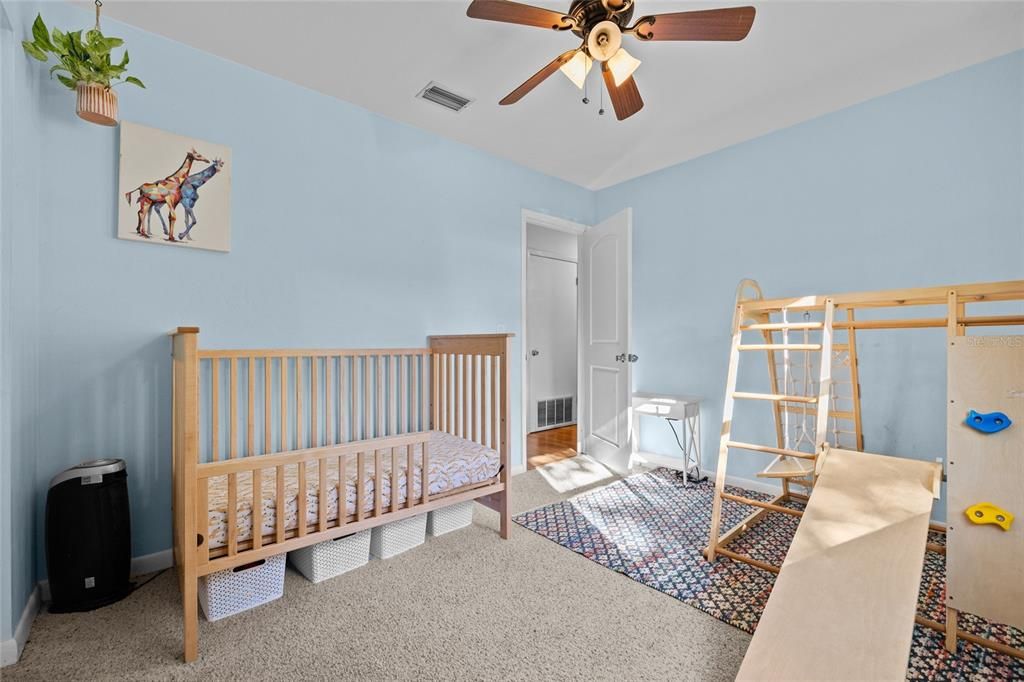 For Sale: $284,500 (3 beds, 2 baths, 1456 Square Feet)