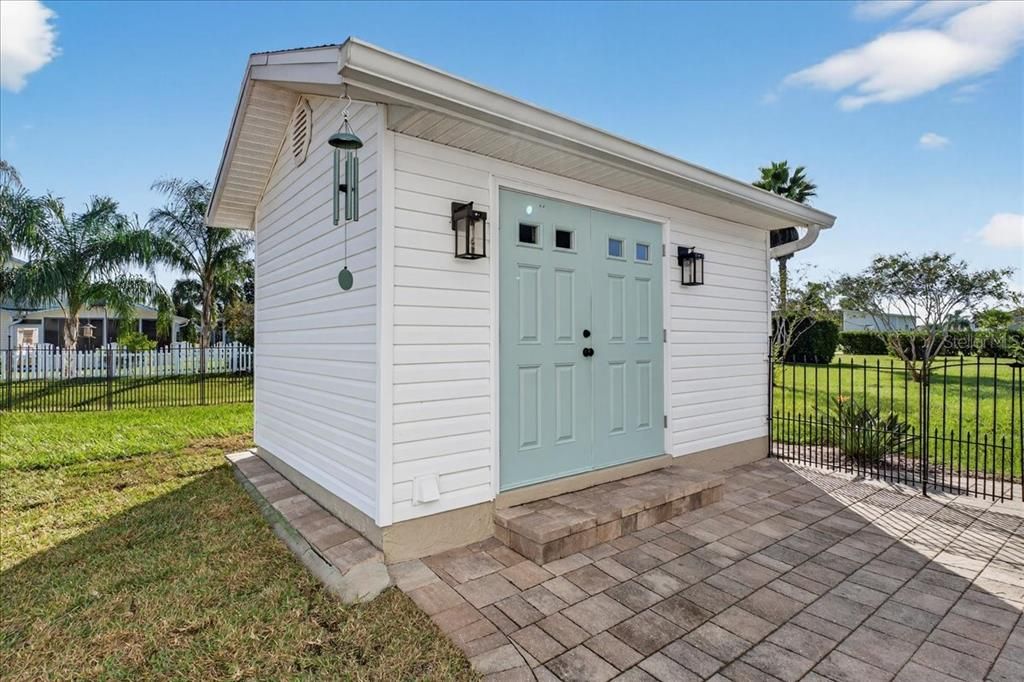 For Sale: $420,000 (2 beds, 2 baths, 1383 Square Feet)