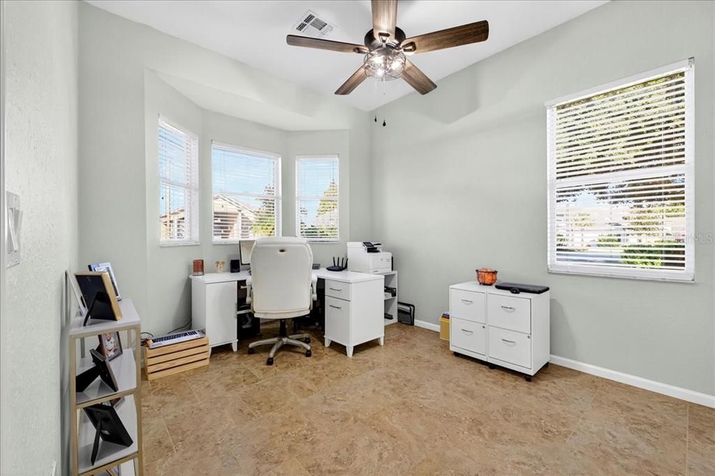 For Sale: $420,000 (2 beds, 2 baths, 1383 Square Feet)