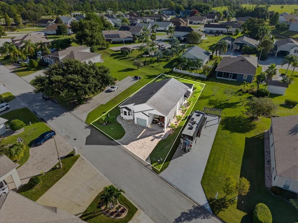 For Sale: $420,000 (2 beds, 2 baths, 1383 Square Feet)