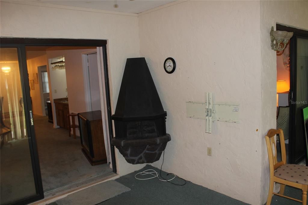 待售: $152,500 (2 贝兹, 2 浴室, 1278 平方英尺)