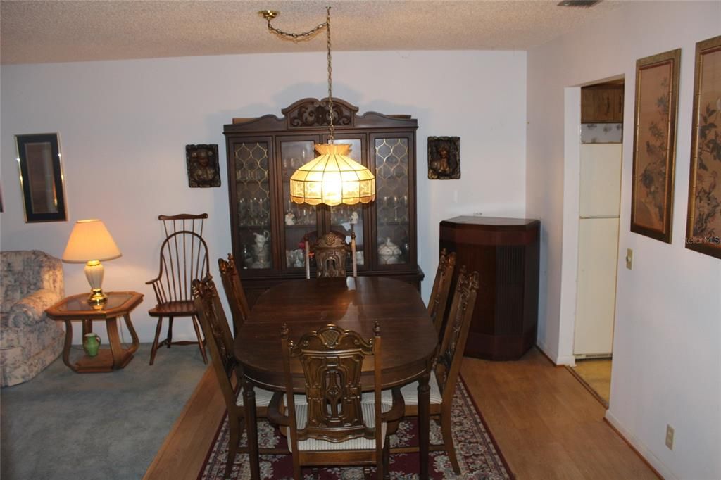 待售: $152,500 (2 贝兹, 2 浴室, 1278 平方英尺)