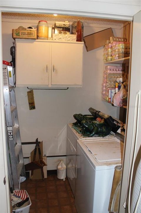 待售: $152,500 (2 贝兹, 2 浴室, 1278 平方英尺)